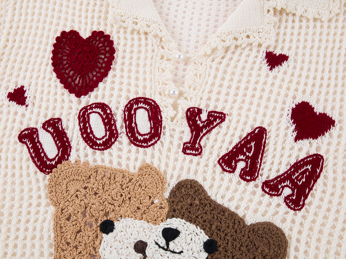 Hand-crocheted cutout teddy bear knit T-shirt