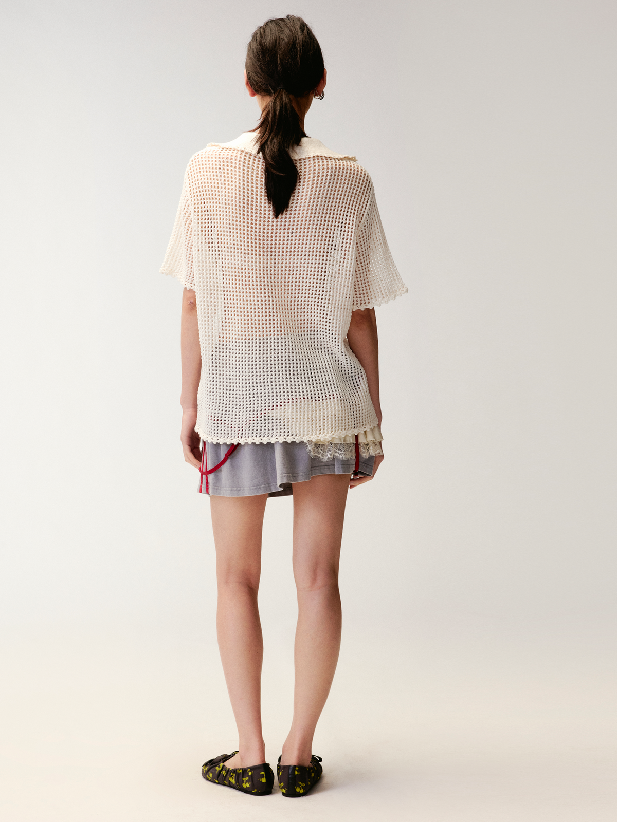 Hand-crocheted cutout teddy bear knit T-shirt