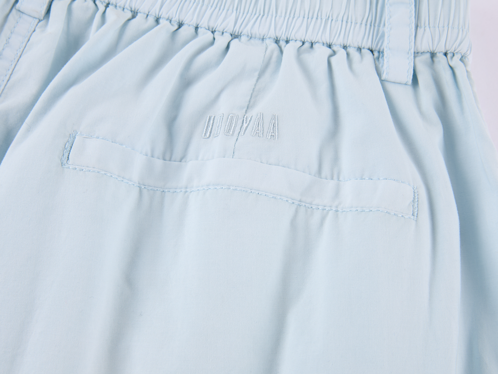 Cutout embroidered seven-point cargo pants