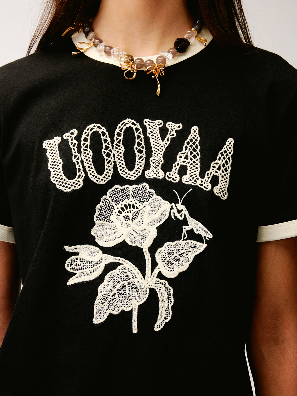 Lace insect and floral motif ringer T-shirt