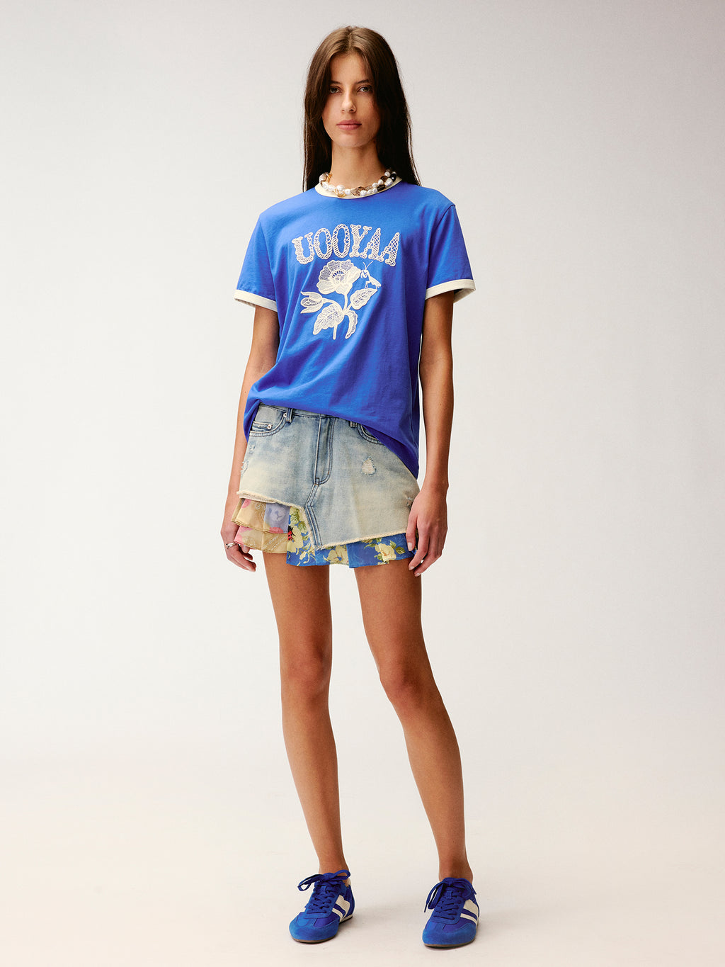 Lace insect and floral motif ringer T-shirt