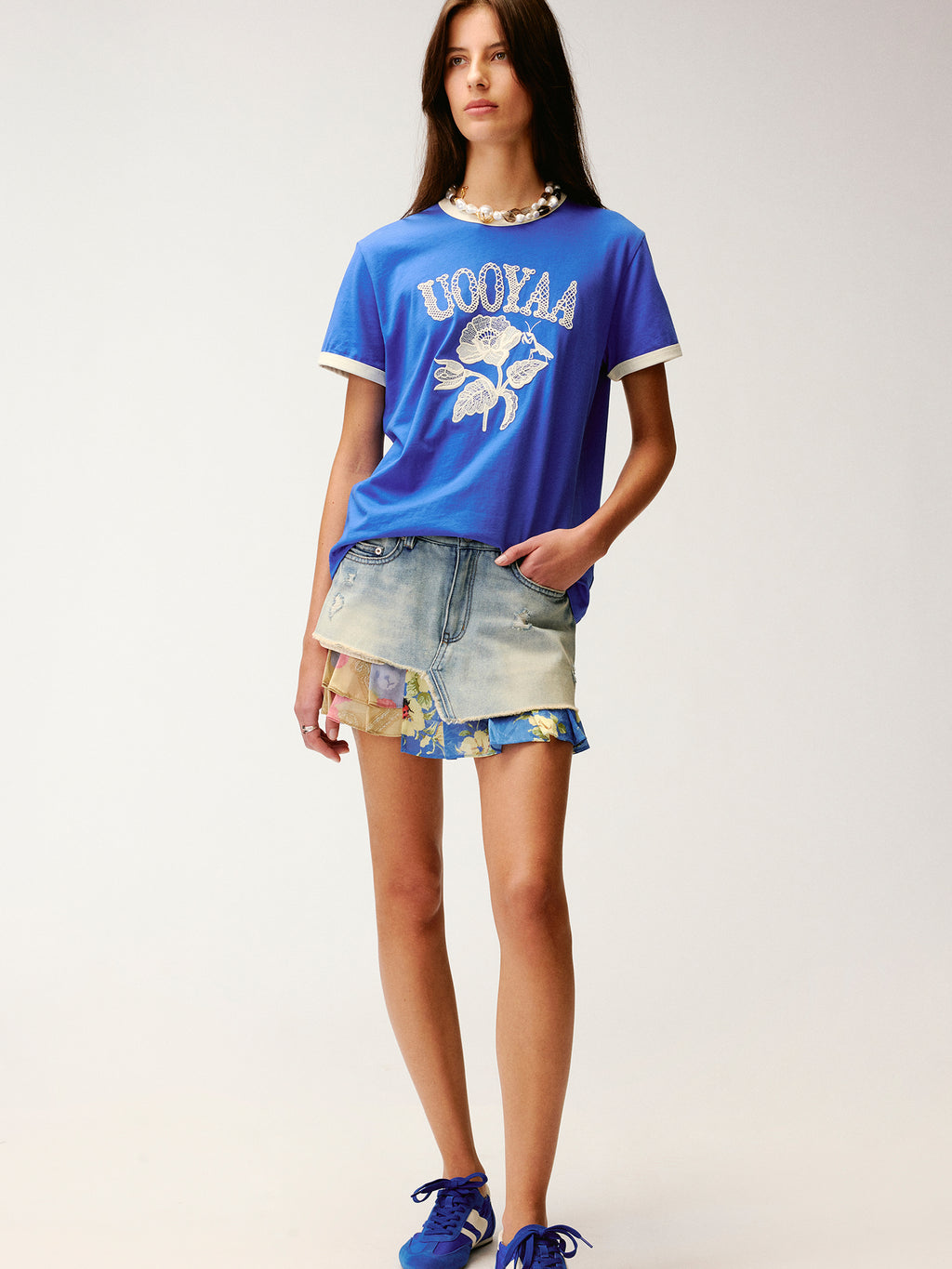 Lace insect and floral motif ringer T-shirt