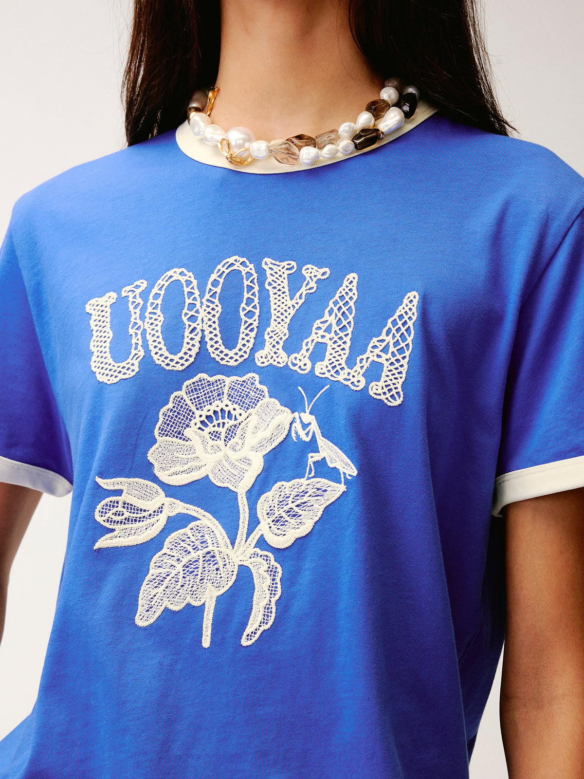 Lace insect and floral motif ringer T-shirt