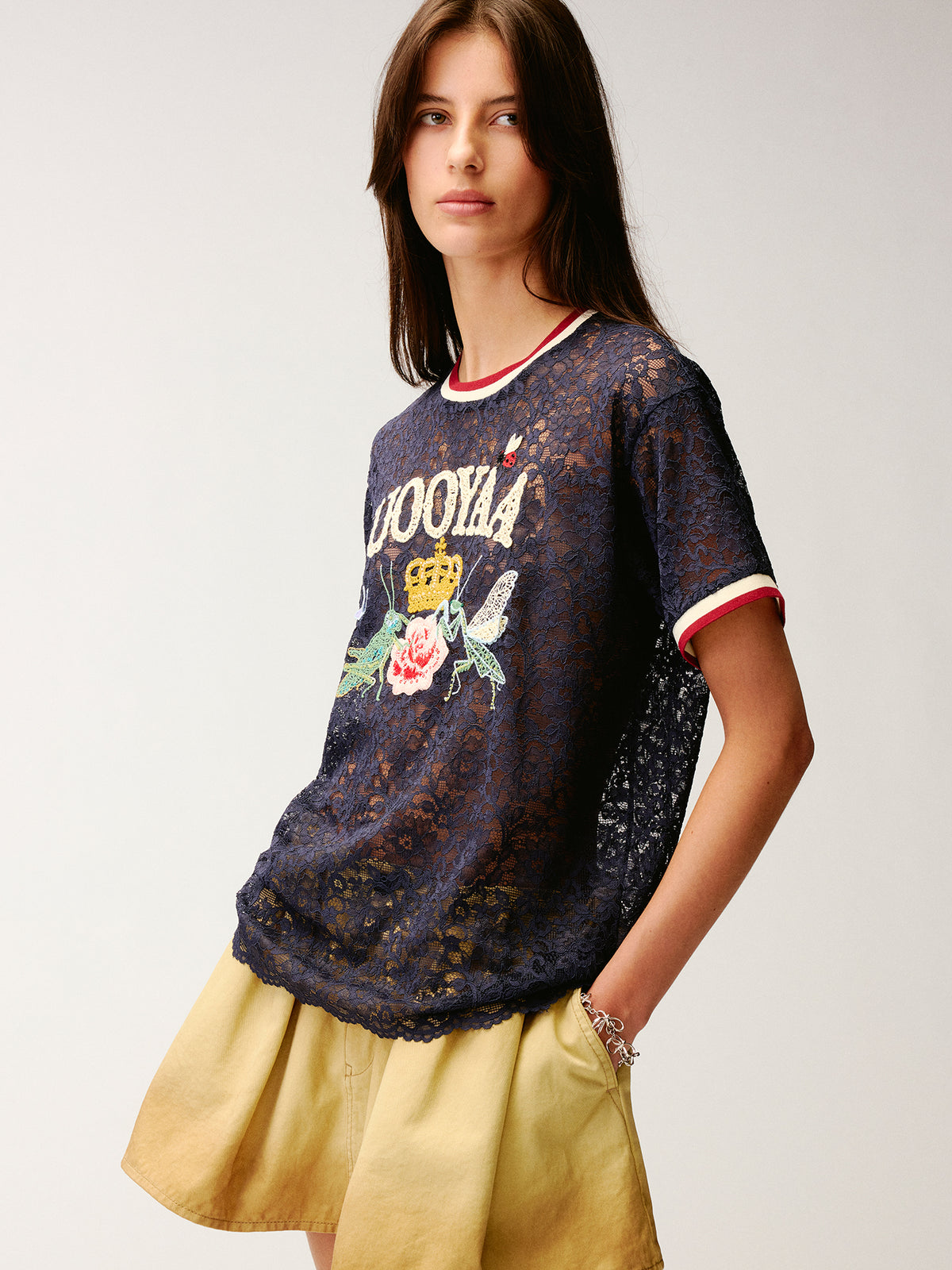 Insect and floral embroidered lace T-shirt