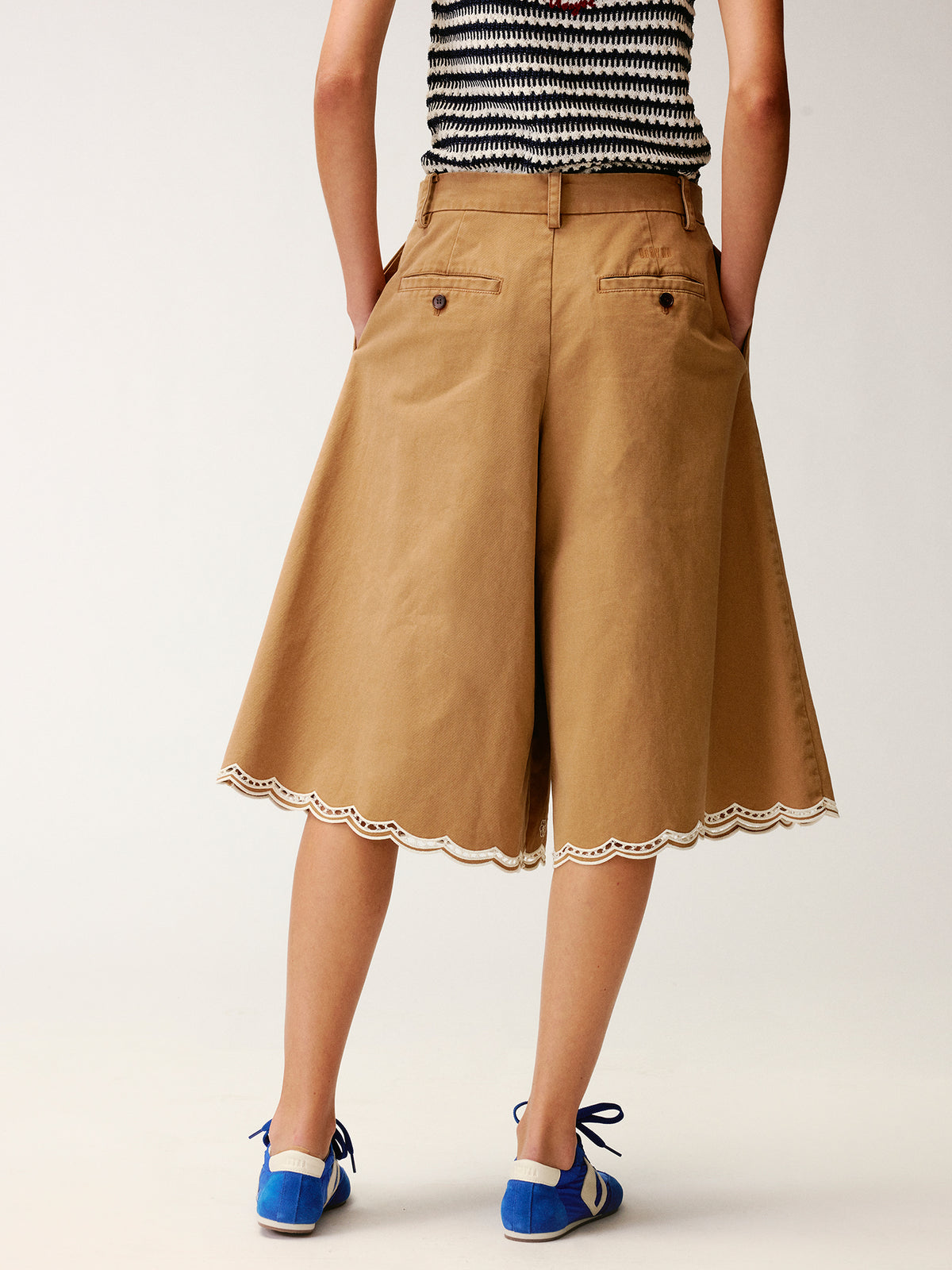 Lace insect and floral cutout embroidered shorts