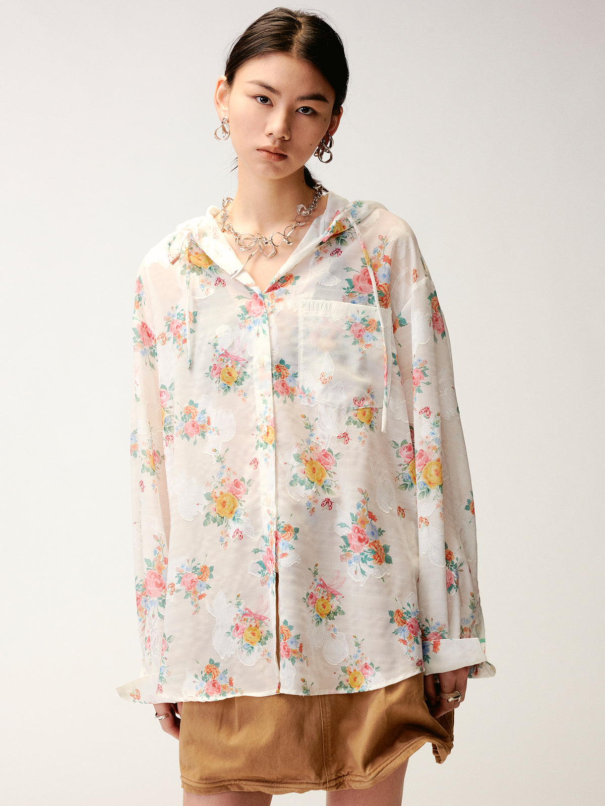 Vintage Wallpaper Print Hooded Shirt