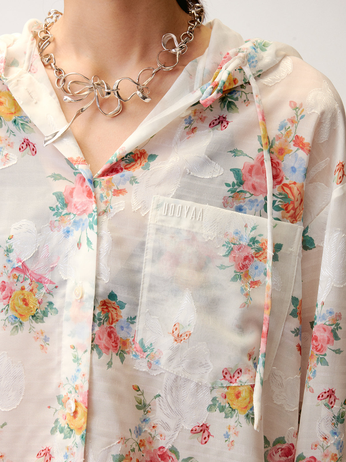 Vintage Wallpaper Print Hooded Shirt