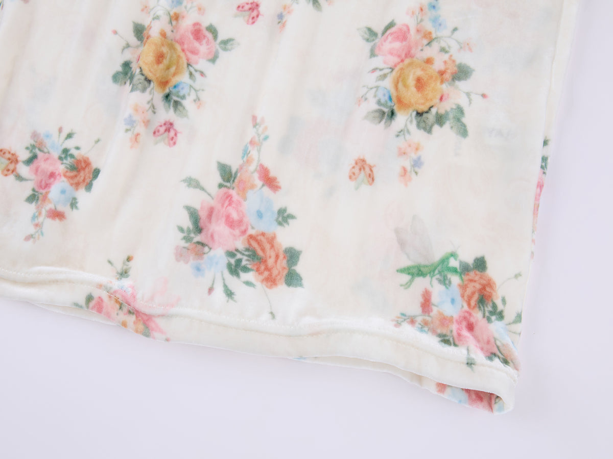 Effortless Wallpaper Floral T-Shirts