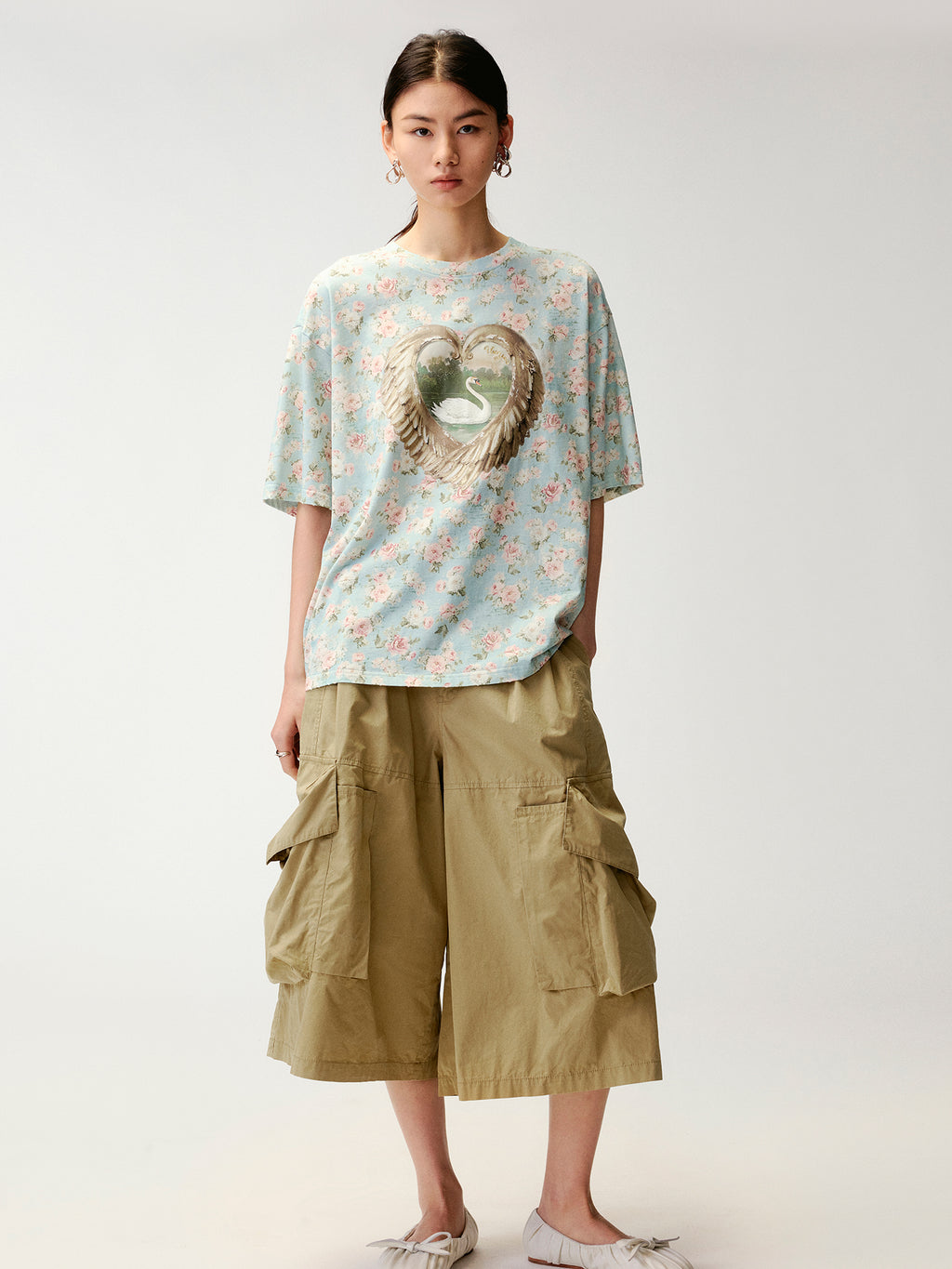 Swan Graphic Print Cotton T-shirt