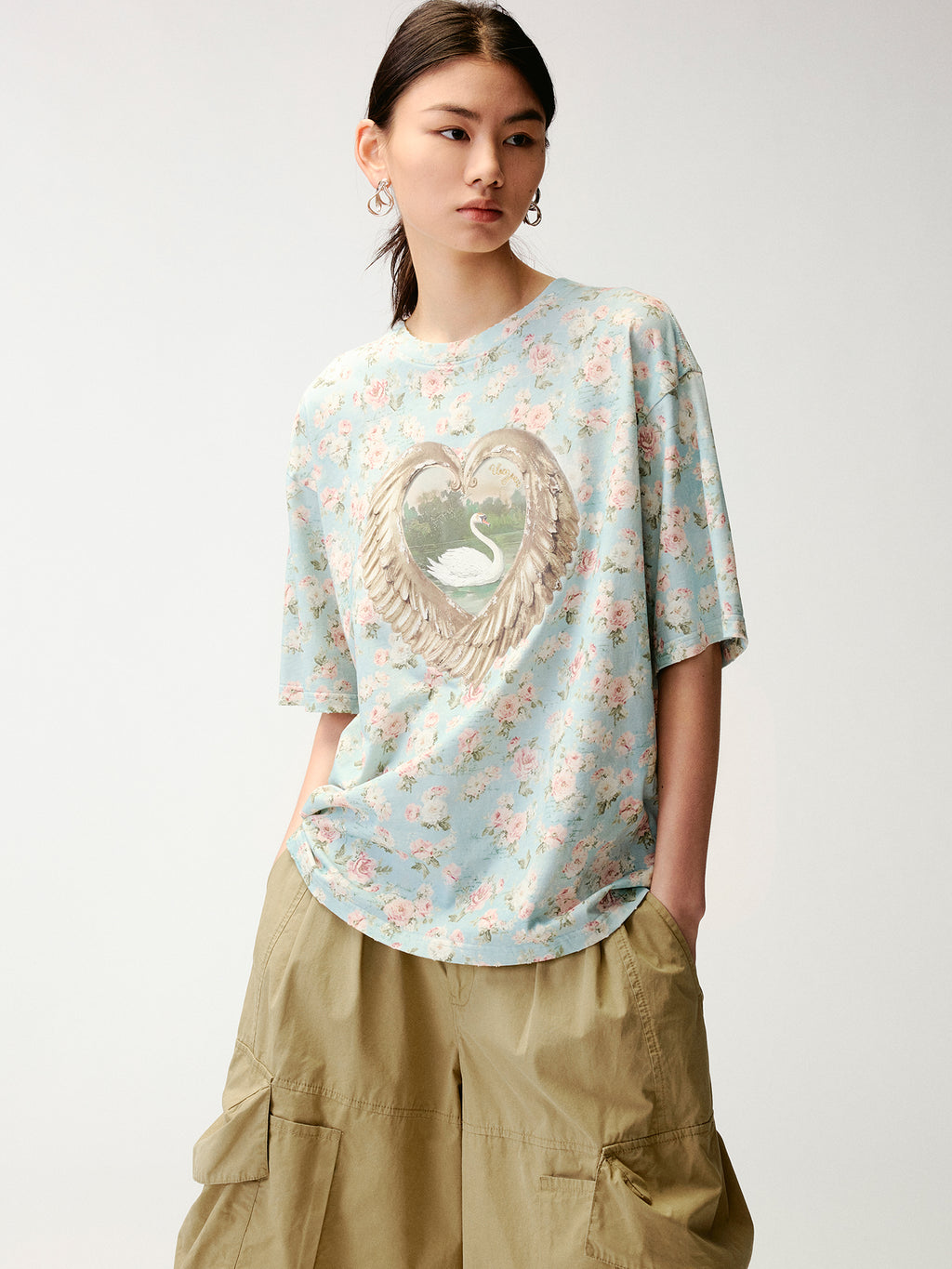 Swan Graphic Print Cotton T-shirt