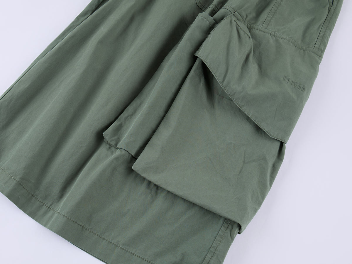 Multi-Pockets Knee-Length Cargo Shorts