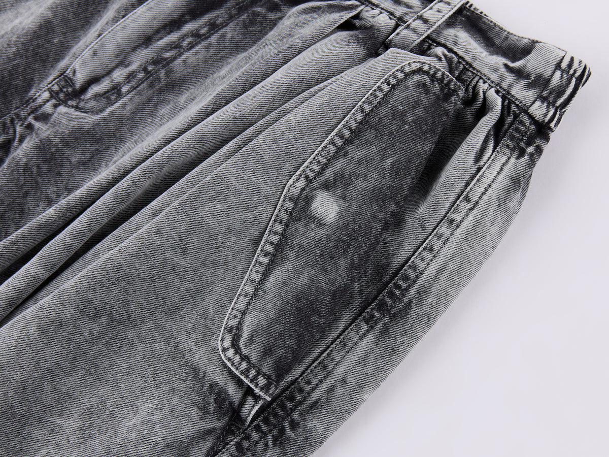 Pleated Cropped Cargo Pants