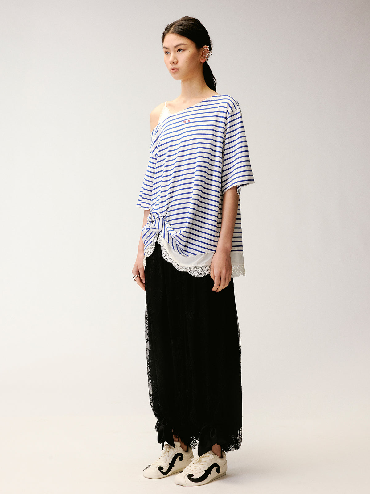 Lace Cami Striped Off-shoulder T-shirt