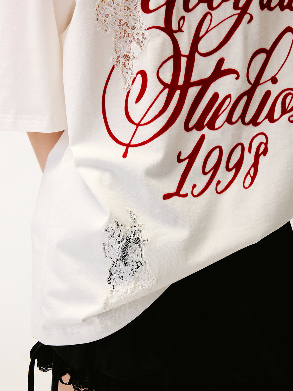Lace Distressed Flocked T-shirt