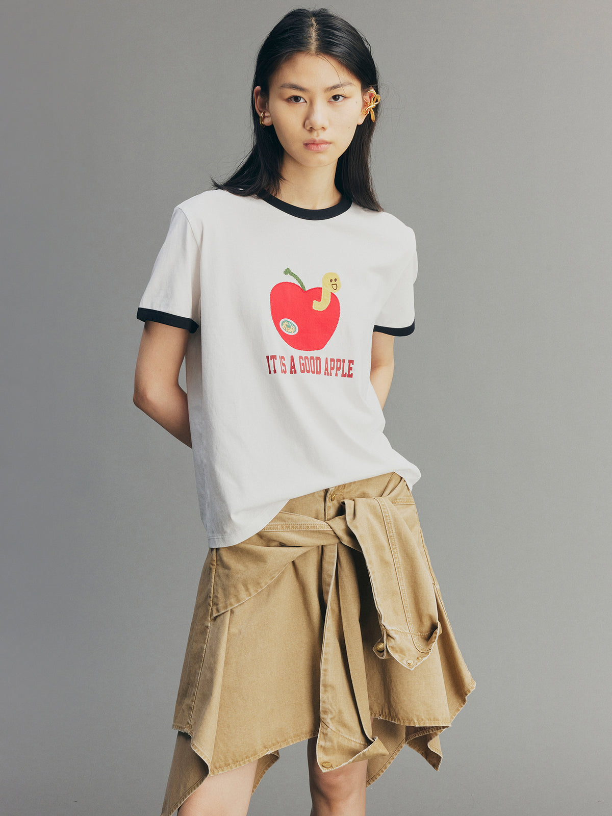 Apple-Worm Patchwork T-shirt
