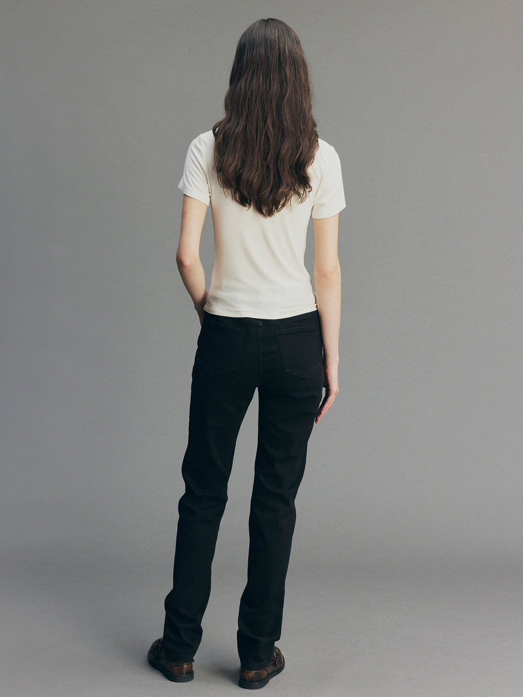 Rock-Inspired Skinny Distressed Jeans