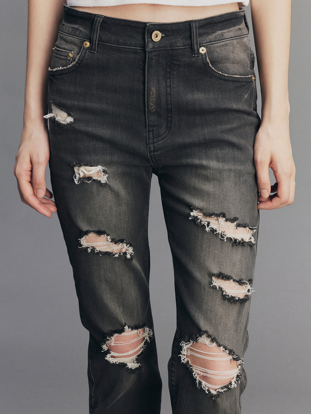 Rock-Inspired Skinny Distressed Jeans