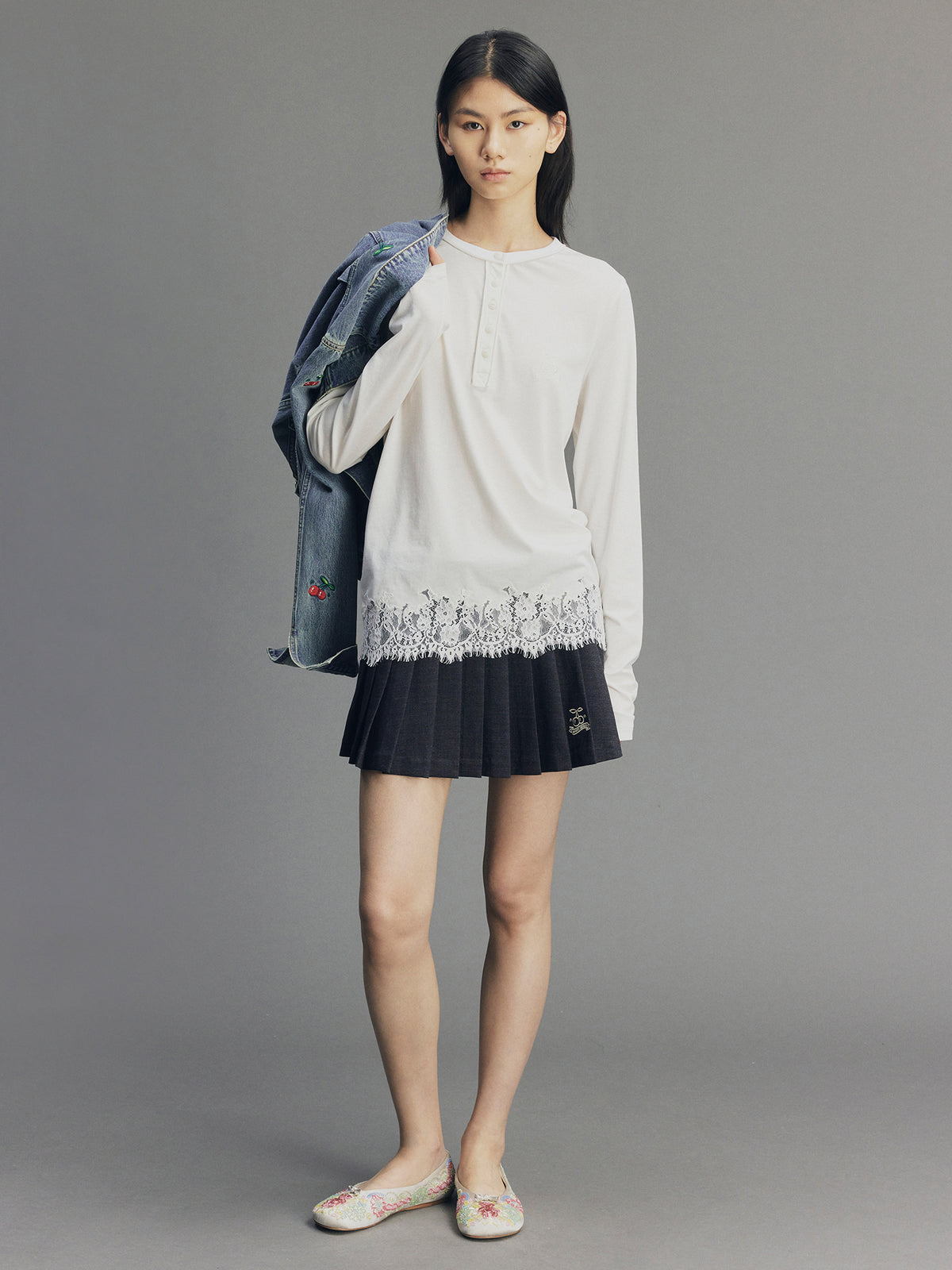 Cherry Embroidered Faux Layered Pleated Skirt