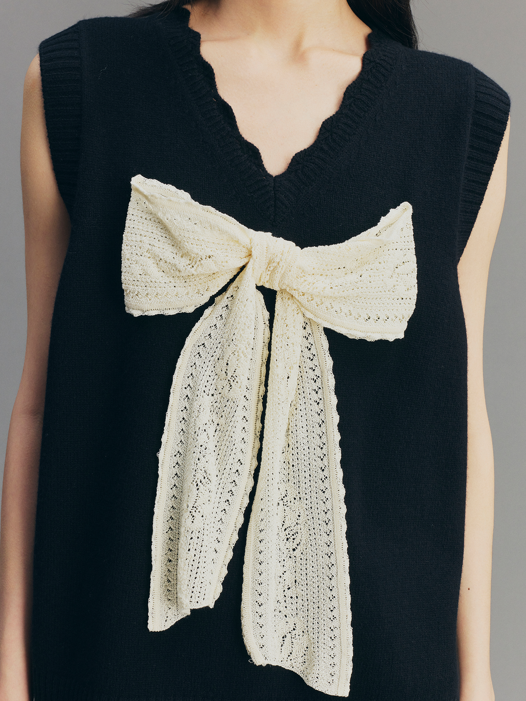 Vintage Lace Bow Knit Vest