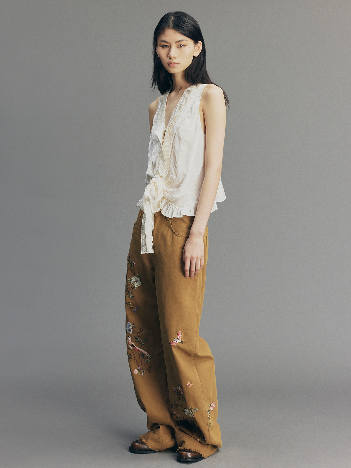 Beaded Floral Deer Embroidered Jeans