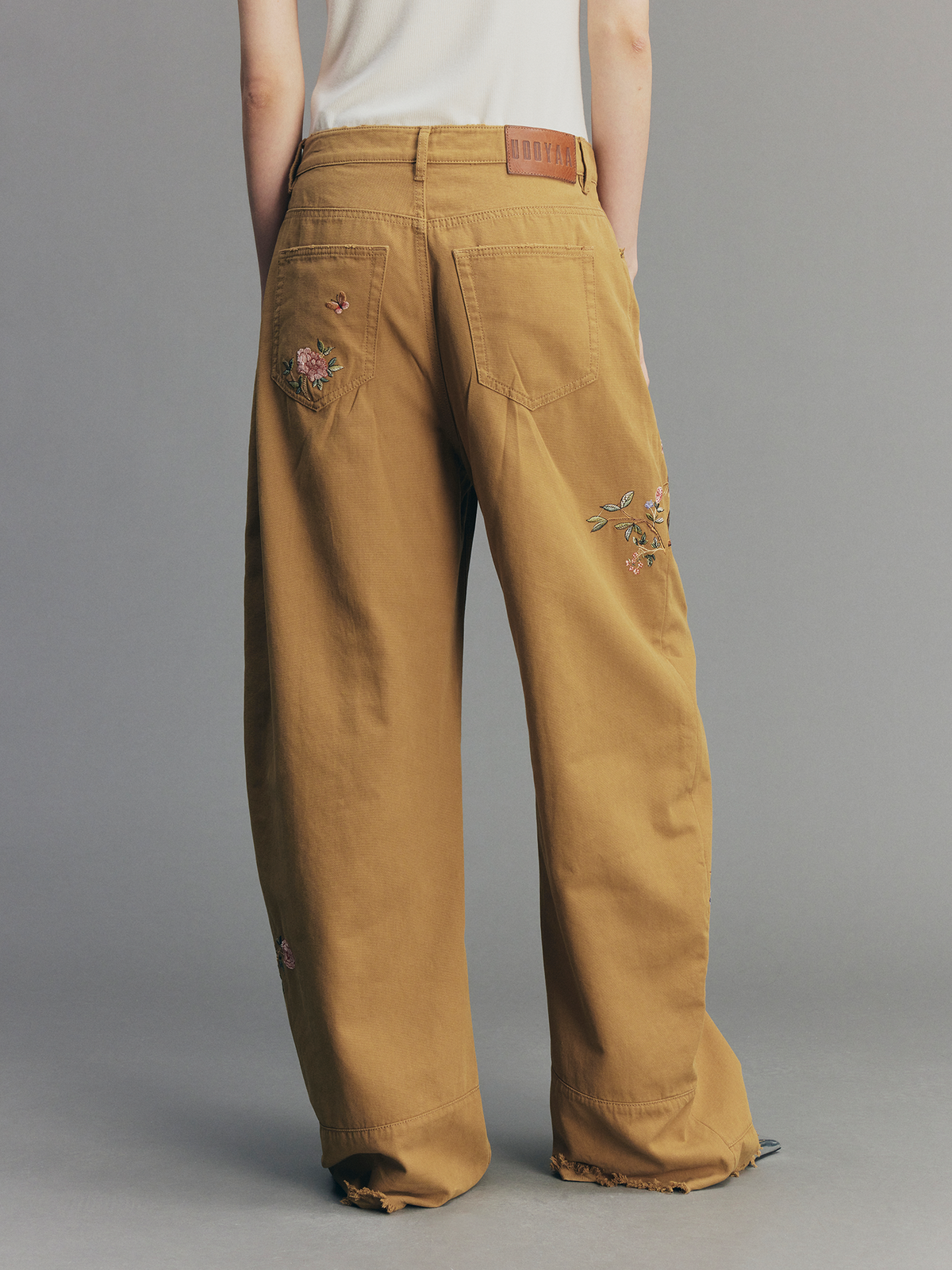 Beaded Floral Deer Embroidered Jeans