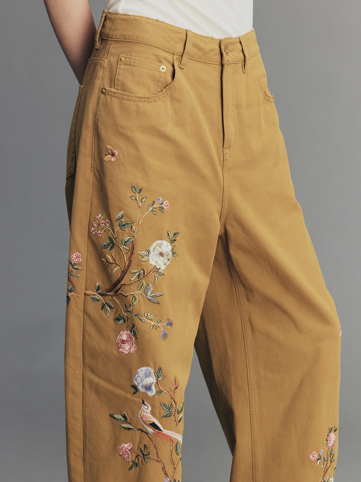 Beaded Floral Deer Embroidered Jeans