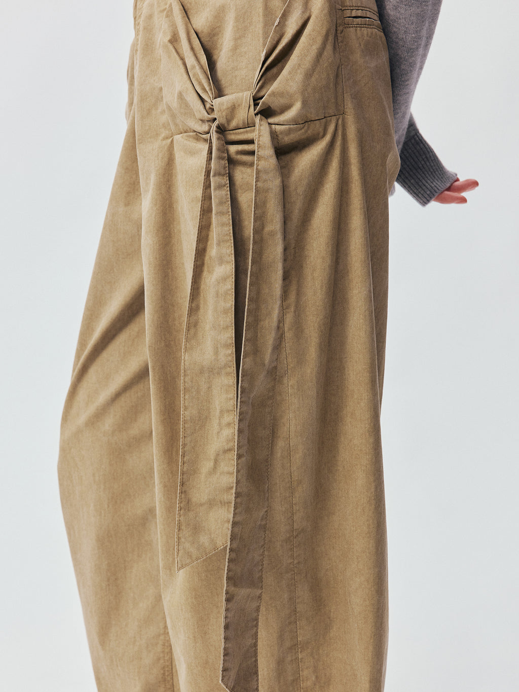 Bow Pocket Cargo Trousers