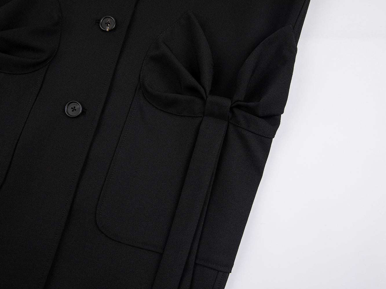 Black bowknot pocket coat