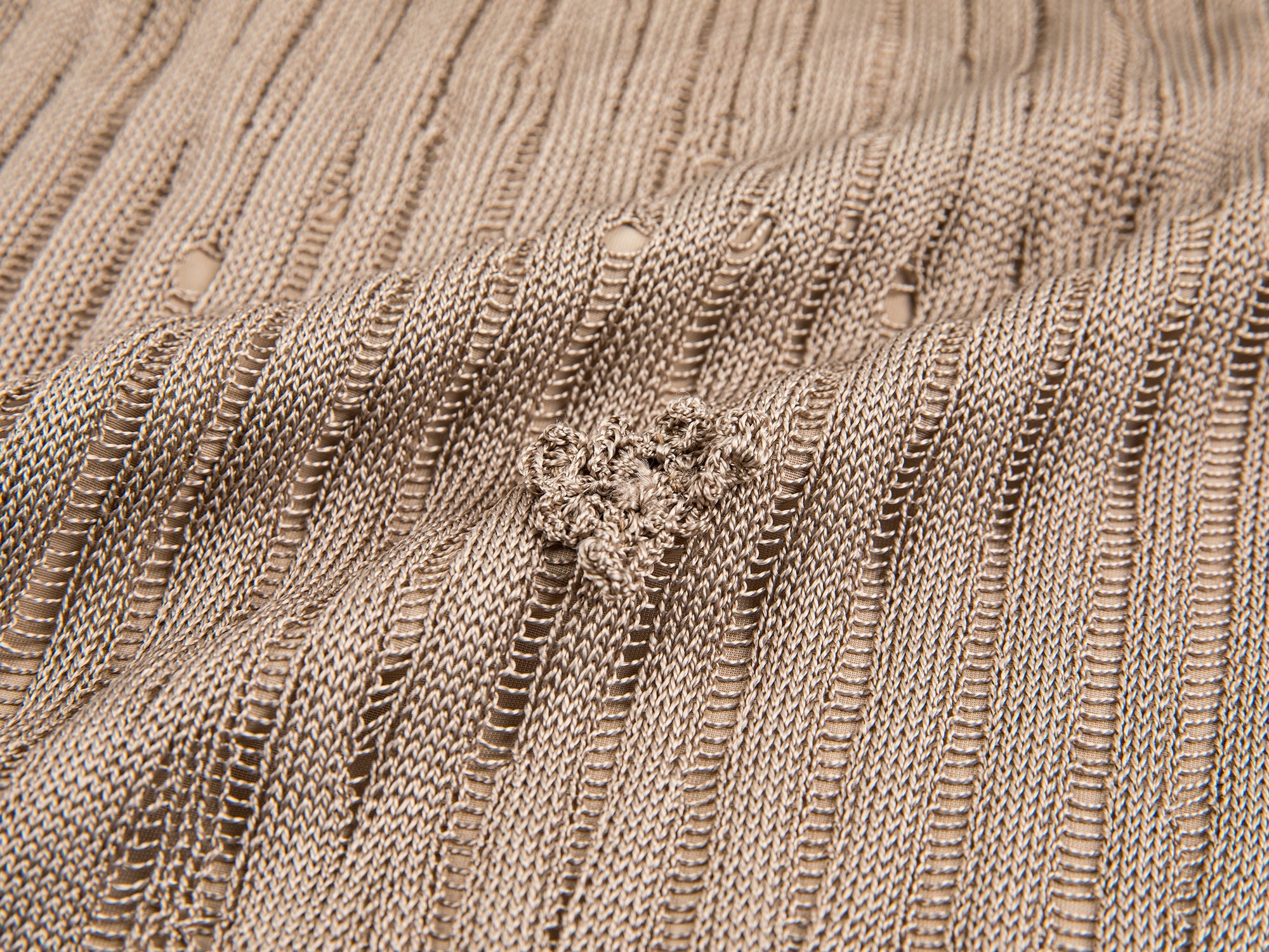 Knitted striped raw edge long skirt