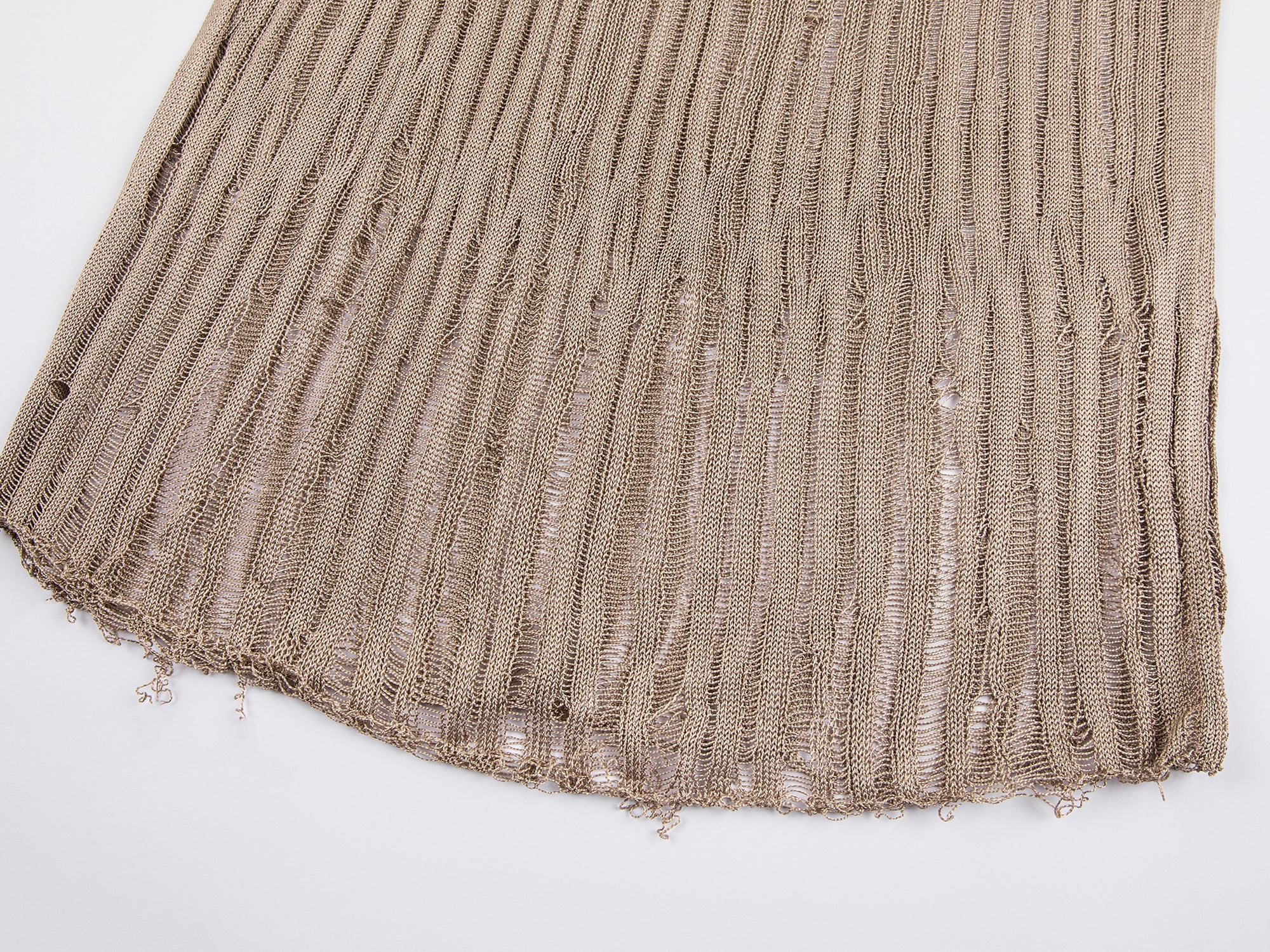 Knitted striped raw edge long skirt