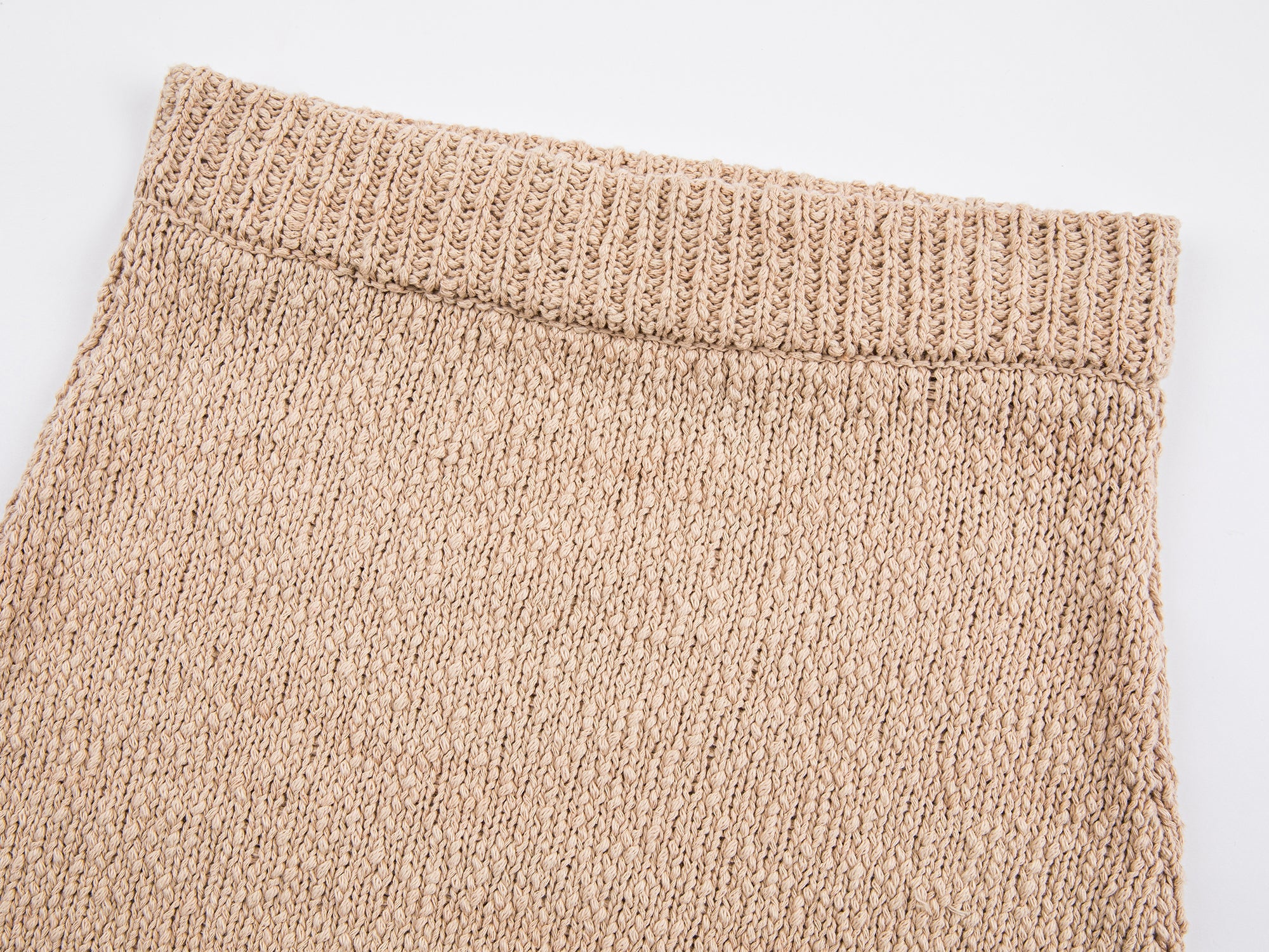 Khaki knitted diamond patterned skirt