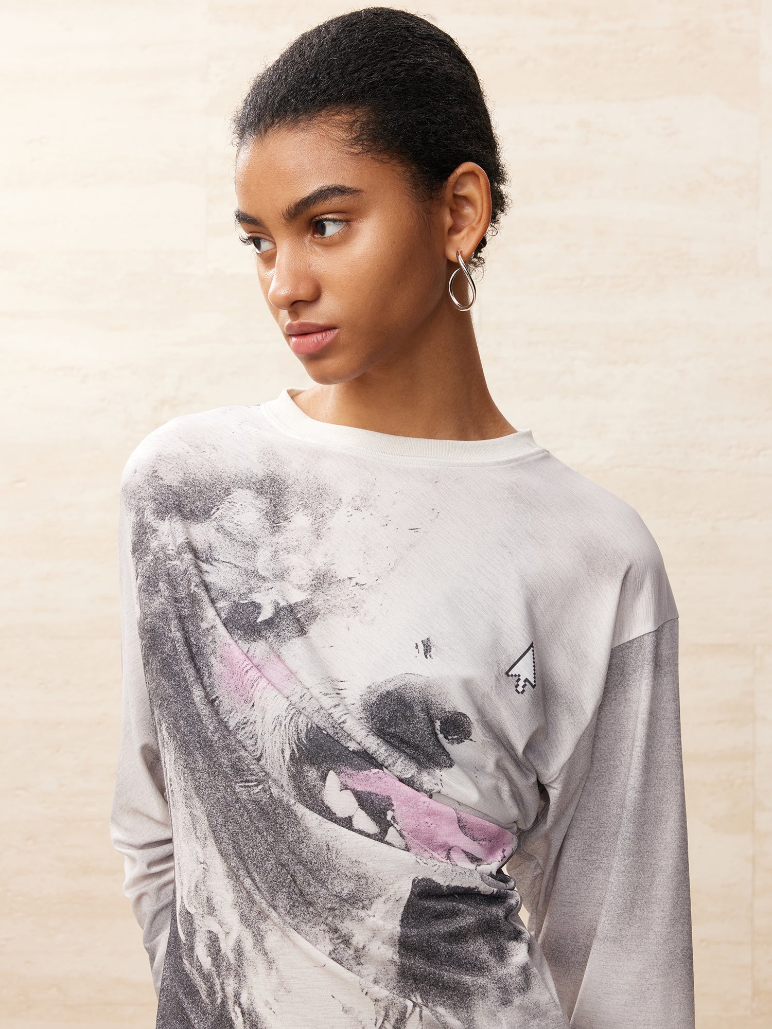 Puppy printed draped long-sleeved t-shirt